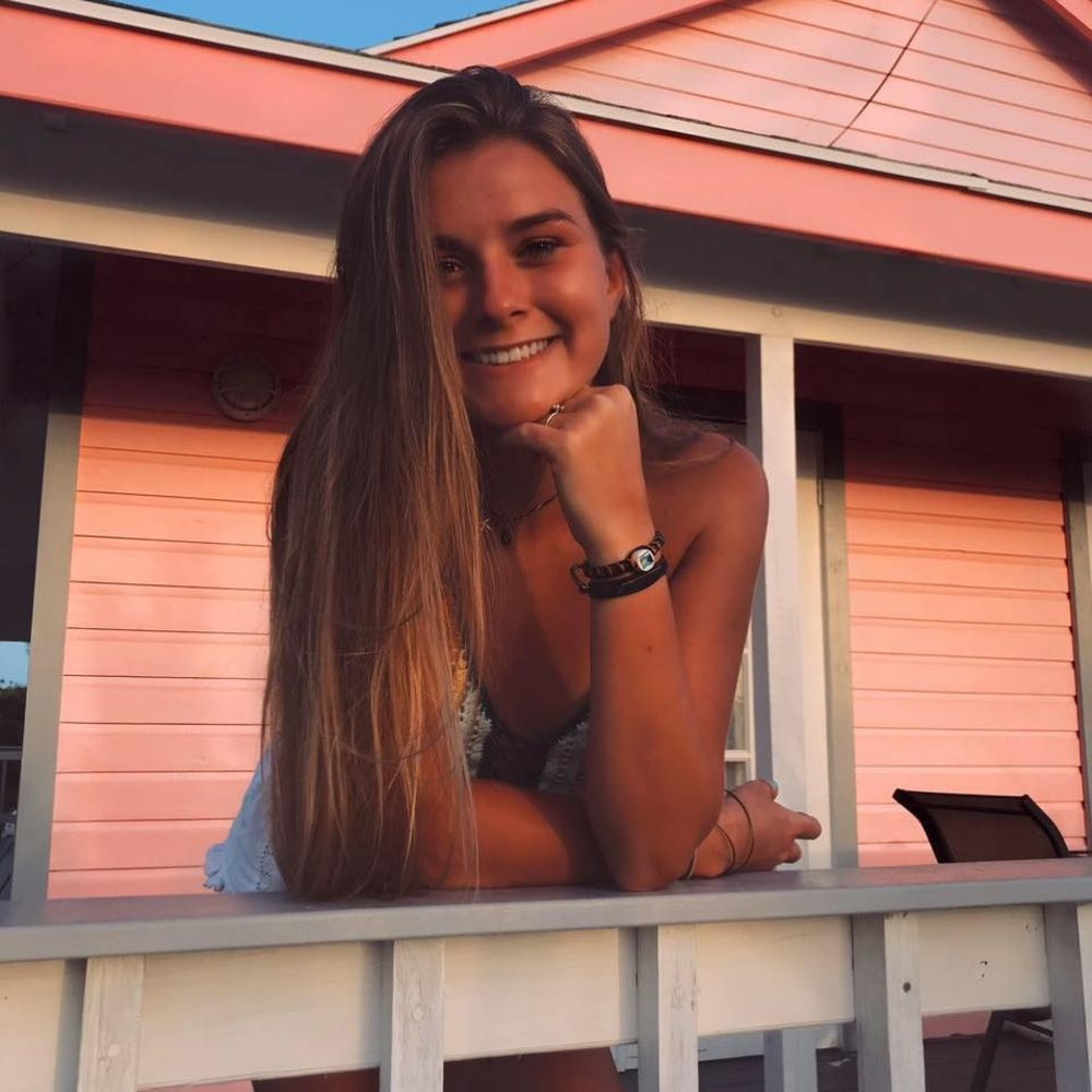 Meet your Posher, Jessica